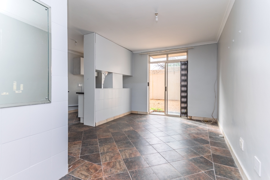 1 Bedroom Property for Sale in Observatory Western Cape